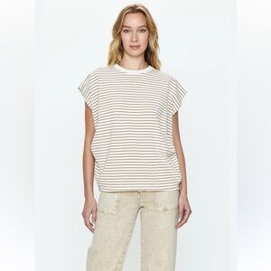 Pistola Trina Muscle Tee